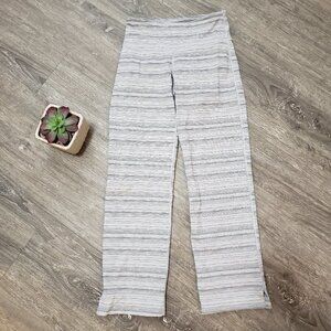 Lululemon City Kick It Pants Cyber Stripe White Silver Fot Sz 2